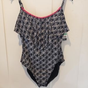 Kenneth Cole Reaction swimsuit NWT